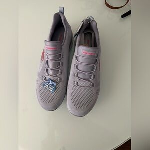 Skechers Men's Light Gray Athletic Shoes